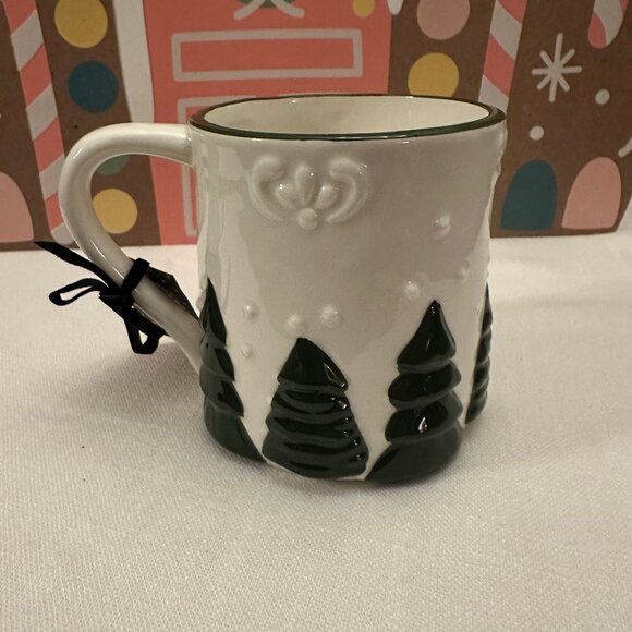 Peppermint & Pine Green Evergreen Trees White Trimmed Mug NWT Hand Painted 2025 - Picture 3 of 5
